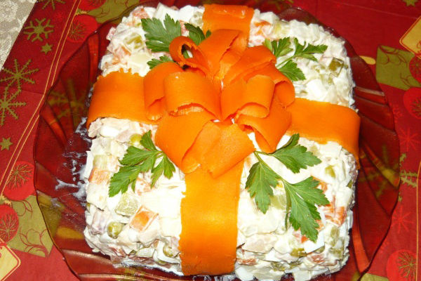 Салат «Оливье-торт»