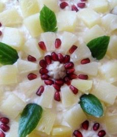Новогодний салат «Ананасовый букет»