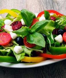 Ещё шесть вкусных и полезных салатов для тех кто страдает диабетом