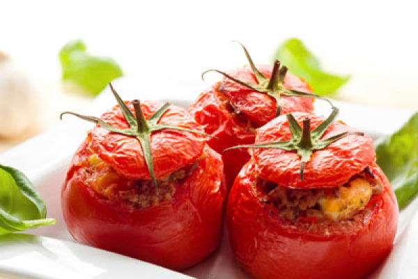 Как нафаршировать помидоры для диетического стола?