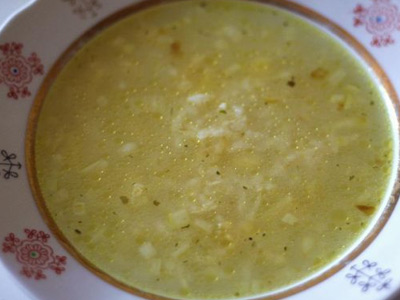 Рисовый суп на мясном бульоне